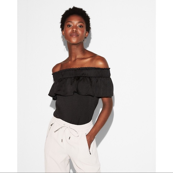 EXPRESS Off The Shoulder Smocked Ruffle Top in Ivory - Picture 2 of 14